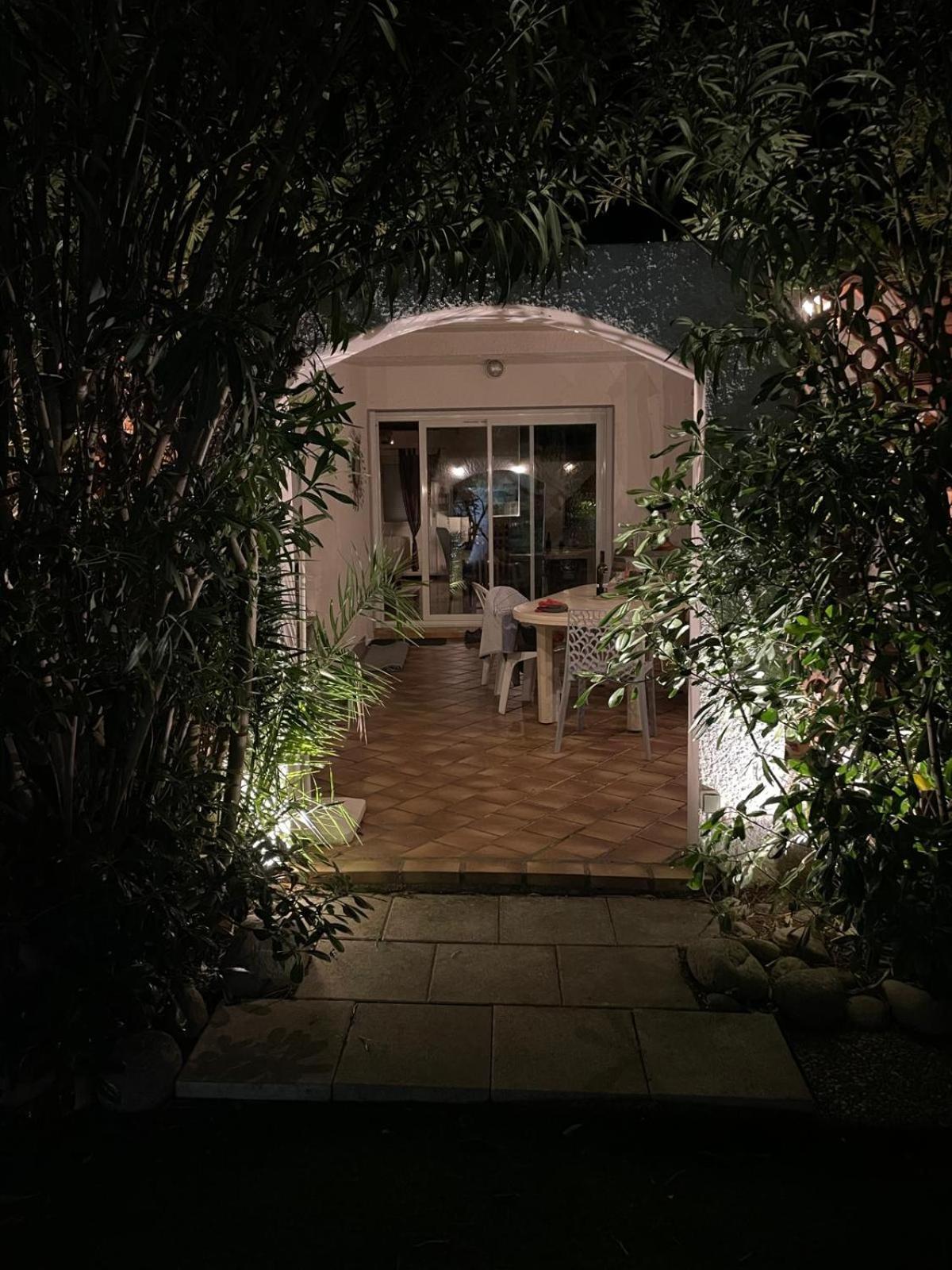 Belle Villa Classee 4 Etoiles Proche Plage Avec Jardin Saint-Cyprien  Exterior photo